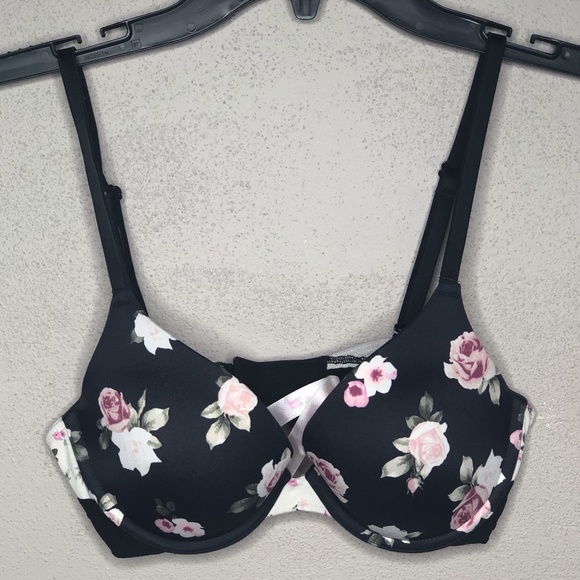 PINK Victoria's Secret Other - 4/$25 PINK VS Flower print Push-Up Bra 34B